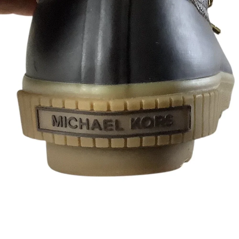 Michael Kors Womens Duck Shoes‎ Brown Rubber Sole Lace Up Size 8 Sturdy Outdoor